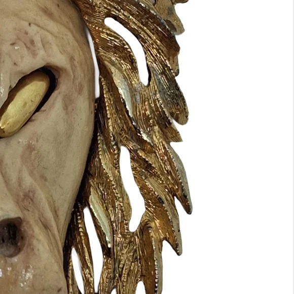 Vintage 1970s Oversized Lion Head Statement Necklace Gold Tone - Picture 11 of 11